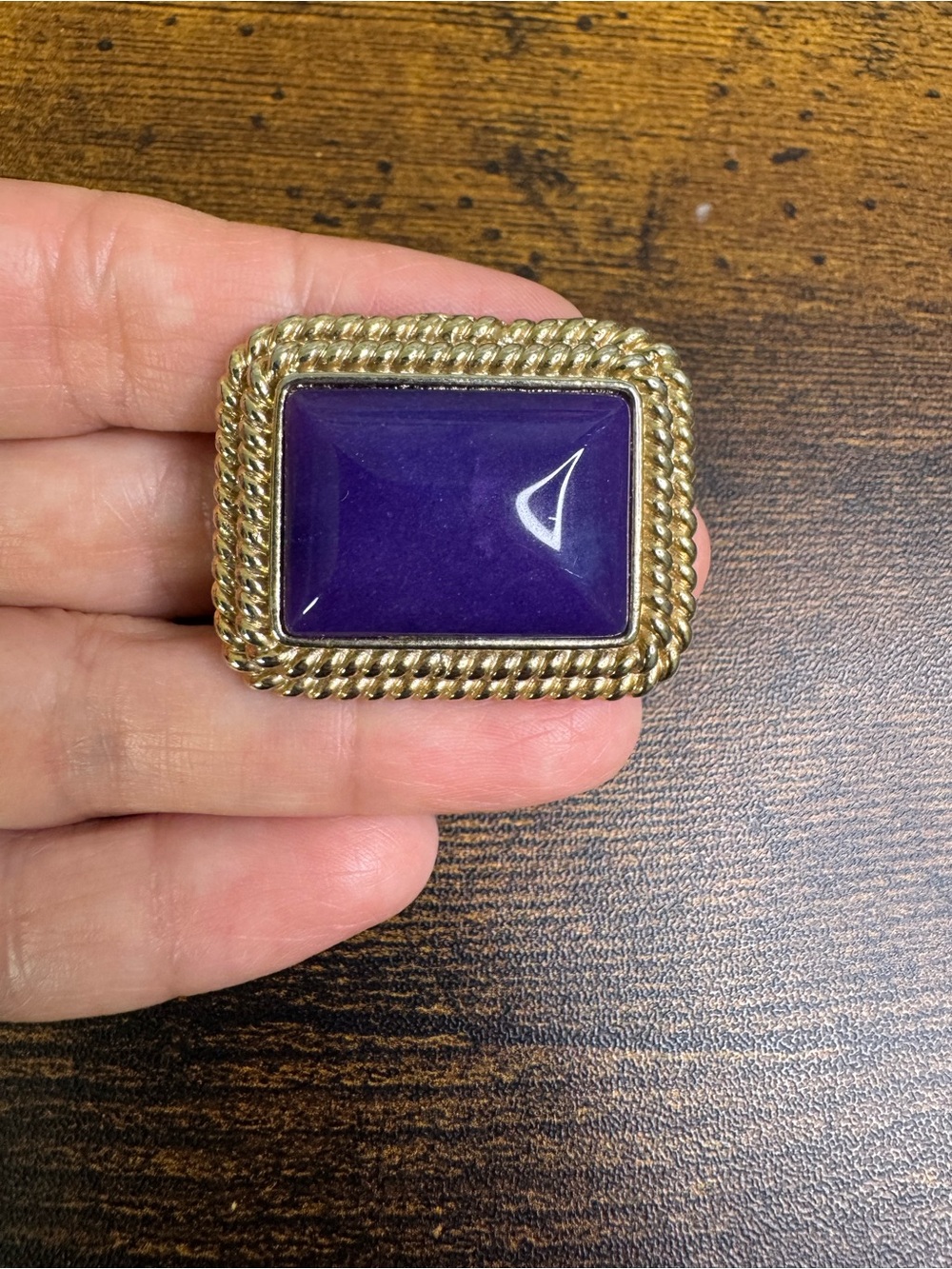 Vintage Gold-Tone Rope Frame Brooch with Purple Cabochon